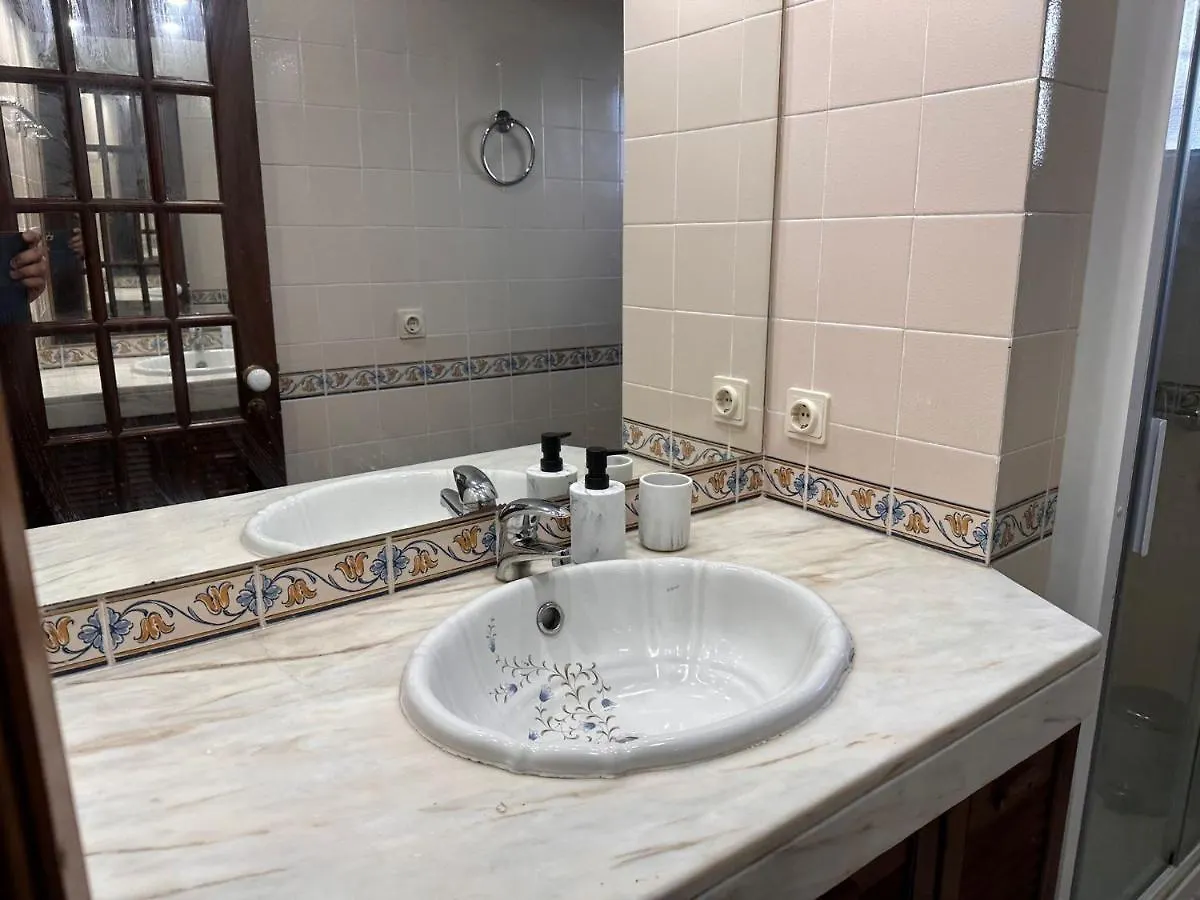 Riya Apartments Lisbona