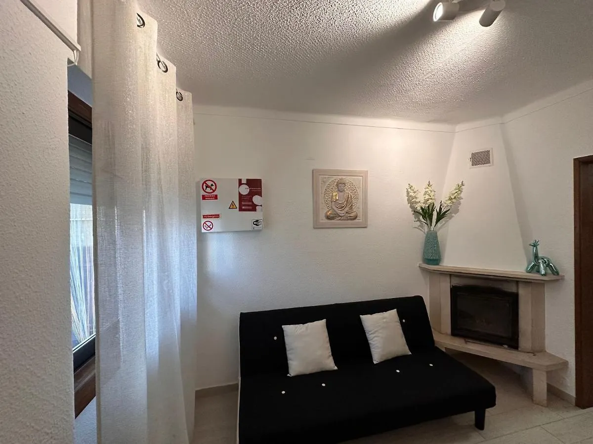 Riya Apartments Lisbona