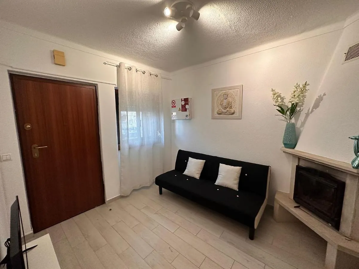 Riya Apartments Lisbona